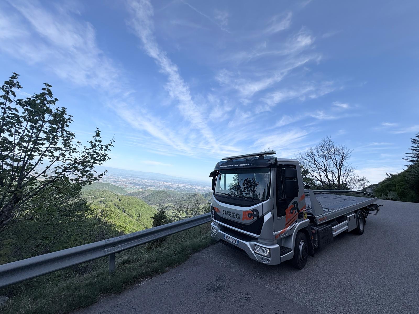 Véhicule de service ADR